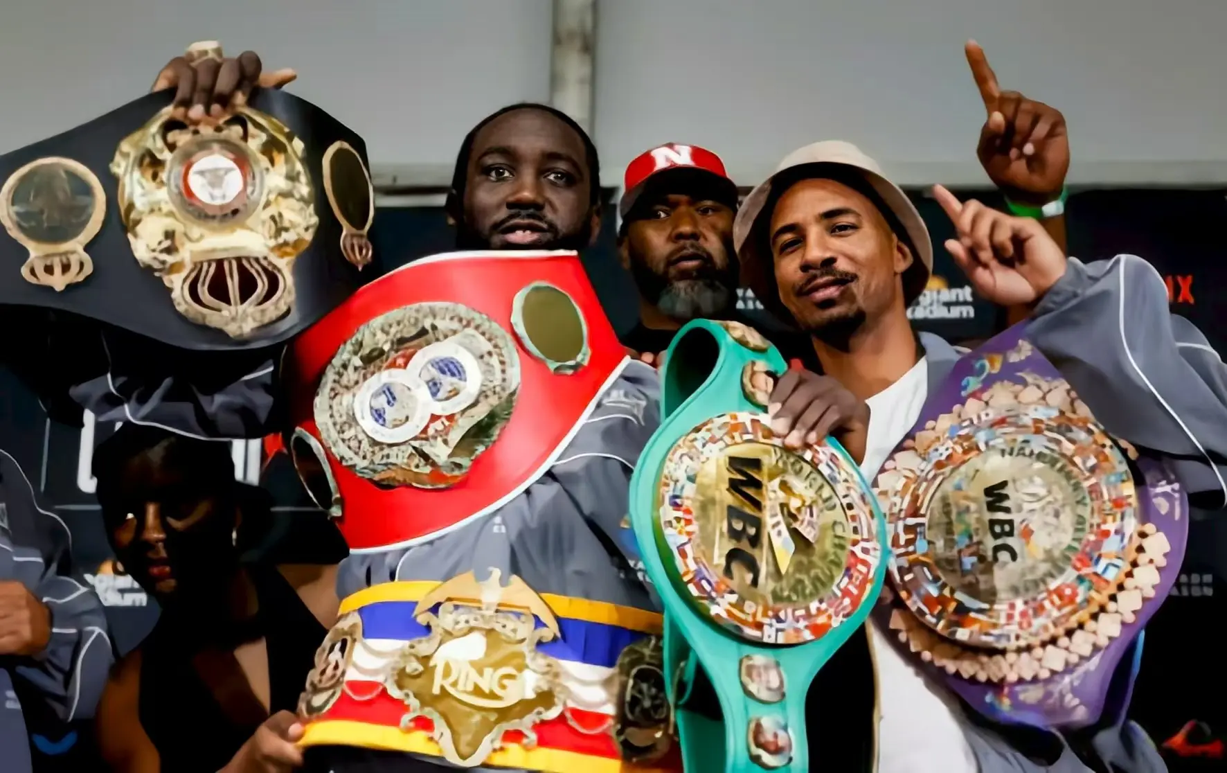 劳福德改变, 级别实施挑 劳福德改变, 级别实施挑