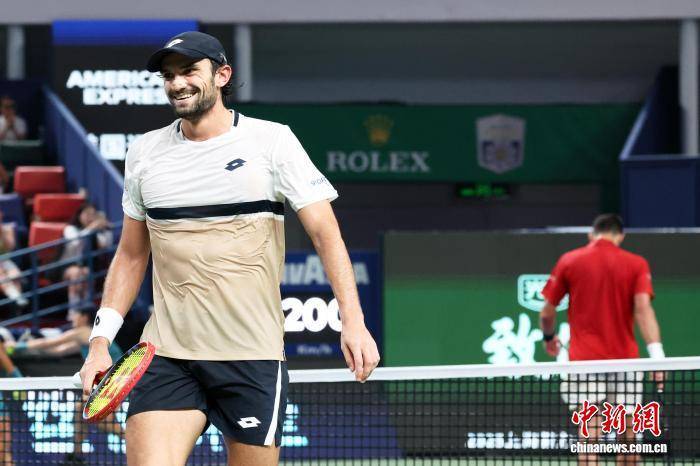 奇背起球包 奇背起球包